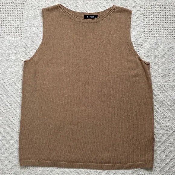 Tan Sleeveless Sweater Vest - Picture 3 of 6